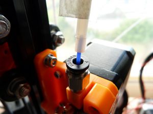 Bowden tube on a 3d printer: refitting